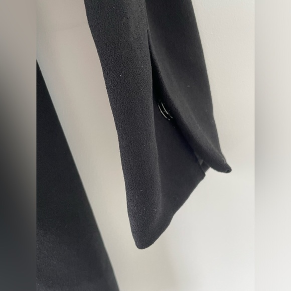 Slnghr Black Blazer - size M - Picture 8 of 10